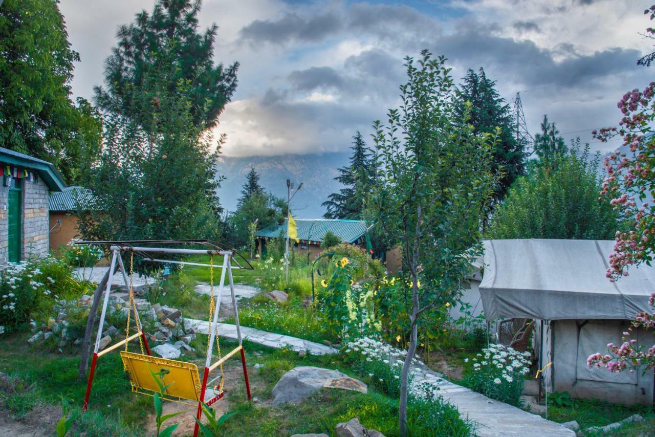 The Monk Campsite By Livingstone Kalpa Luaran gambar